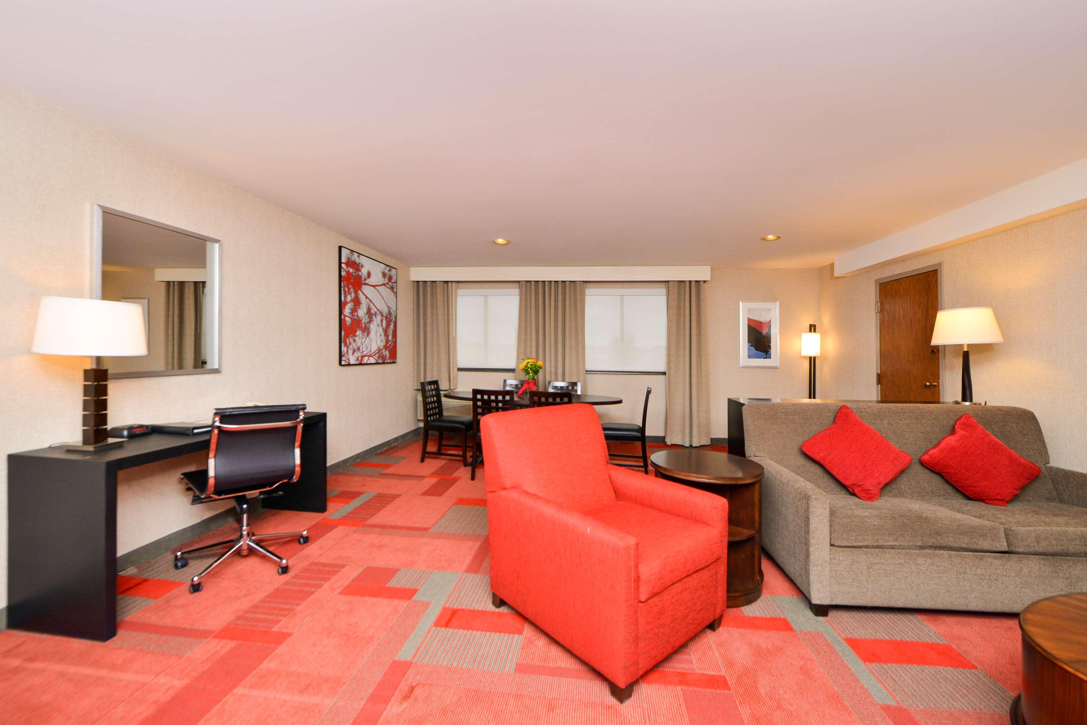 Radisson Hotel Madison Ngoại thất bức ảnh