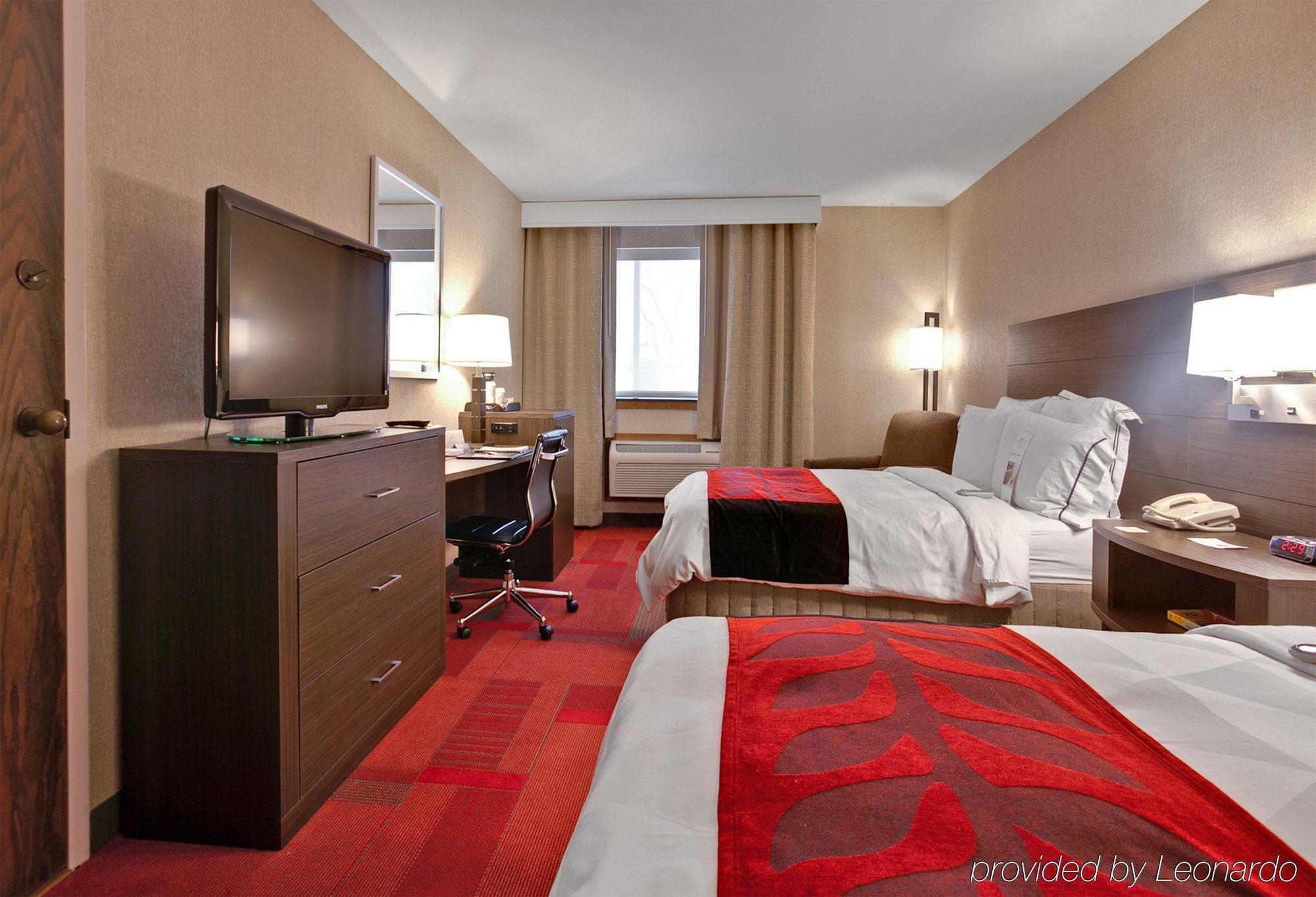 Radisson Hotel Madison Phòng bức ảnh